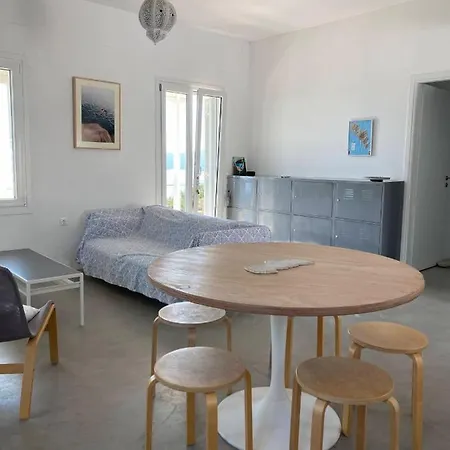 Beautiful View Family House 度假居 Ándros