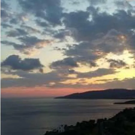 度假居 Beautiful View Family House Ándros